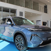 Geely EX5 EM-i — миниатюра 3