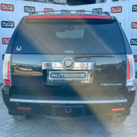 Cadillac Escalade — миниатюра 5