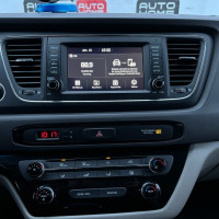KIA Sedona — миниатюра 10