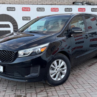 KIA Sedona — миниатюра 1