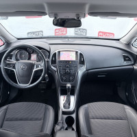 Opel Astra — миниатюра 8