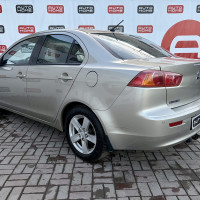 Mitsubishi Lancer — миниатюра 8