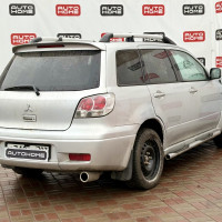 Mitsubishi Outlander — миниатюра 6