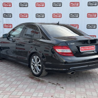 Mercedes-Benz C-класс — миниатюра 6