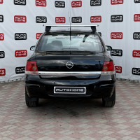 Opel Astra — миниатюра 5