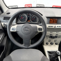 Opel Astra — миниатюра 12
