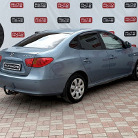 Hyundai Elantra — миниатюра 4