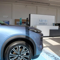 Geely EX5 EM-i — миниатюра 7