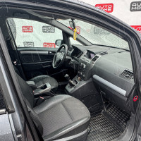 Opel Zafira — миниатюра 10