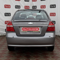 Chevrolet Aveo — миниатюра 5