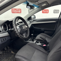 Mitsubishi Lancer — миниатюра 7