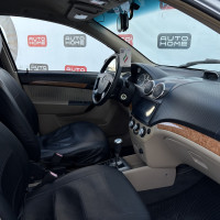 Chevrolet Aveo — миниатюра 8