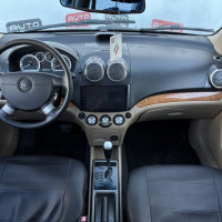 Chevrolet Aveo — миниатюра 7