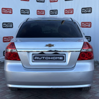 Chevrolet Aveo — миниатюра 5