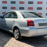 Toyota Avensis — миниатюра 6