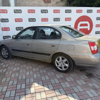 Hyundai Elantra — миниатюра 4