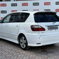 Toyota Ipsum — миниатюра 6