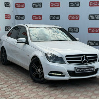 Mercedes-Benz C-класс — миниатюра 3