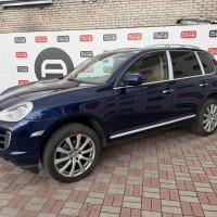 Porsche Cayenne — миниатюра 1