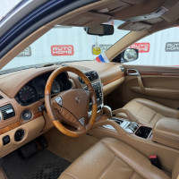 Porsche Cayenne — миниатюра 7