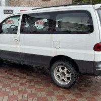 Hyundai Starex — миниатюра 4