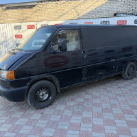 Volkswagen Transporter — миниатюра 1