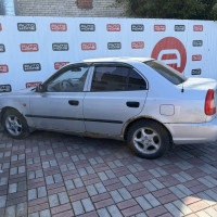 Hyundai Accent — миниатюра 4