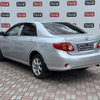 Toyota Corolla — миниатюра 6