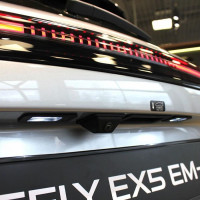 Geely EX5 EM-i — миниатюра 24