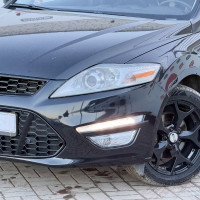 Ford Mondeo — миниатюра 7