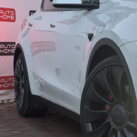 Tesla Model Y — миниатюра 4