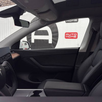 Tesla Model Y — миниатюра 14
