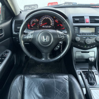 Honda Accord — миниатюра 8
