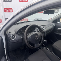 Nissan Almera — миниатюра 7