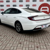 Hyundai Sonata — миниатюра 6