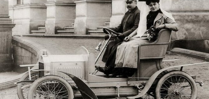 Представлена юбилейная версия раллийного болида Skoda Fabia