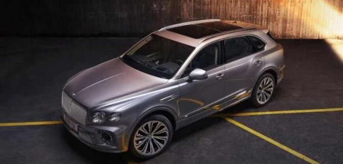 В России появился обновлённый Bentley Bentayga