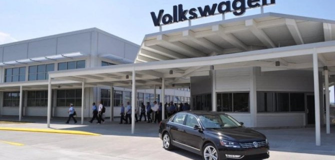 Концерн Volkswagen планирует построить восемь аккумуляторных заводов