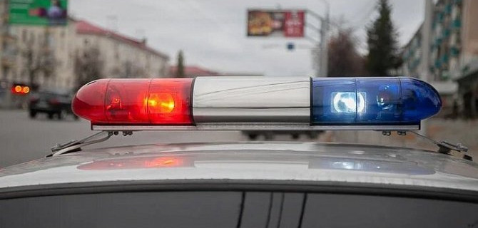 В Петербурге иномарка сбила мальчика на самокате