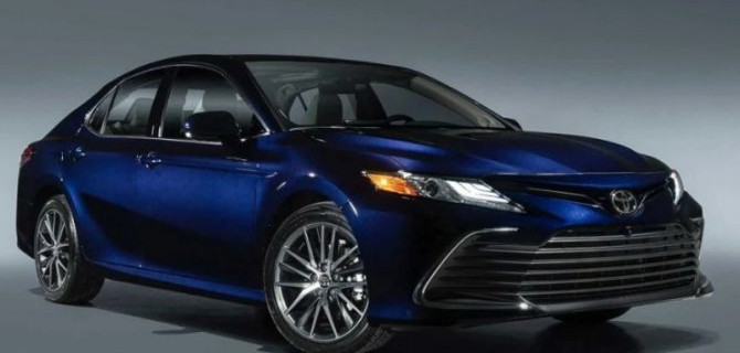 Известны российские комплектации обновлённой Toyota Camry