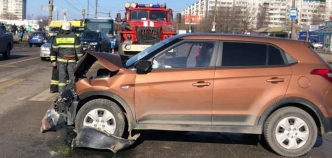 В Твери по вине пьяного водителя пострадали три человека