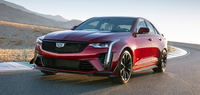 Первые серийные спорт-седаны Cadillac Blackwing ушли с молотка