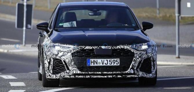 Обновлены две модификации Audi RS3