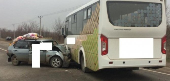 Женщина погибла в ДТП с автобусом в Предгорном районе Ставропольского края