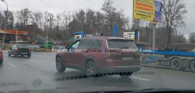 В Подмосковье сфотографирован новый Jeep Grand Cherokee