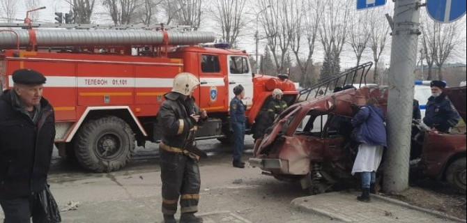 Два человека погибли в ДТП в Ленинском районе Новосибирска