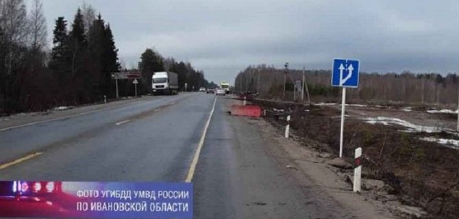 В ДТП с фурой в Ивановской области погиб человек