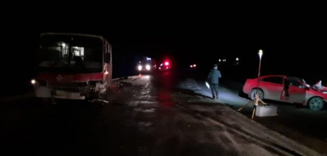 В ДТП с автобусом в Кировской области погиб человек