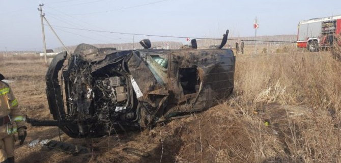 В Челябинской области при опрокидывании «Мерседеса» погиб человек