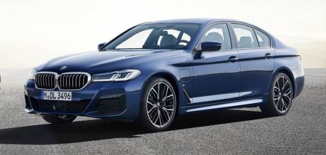 В России приостановлена продажа седанов BMW 5-series